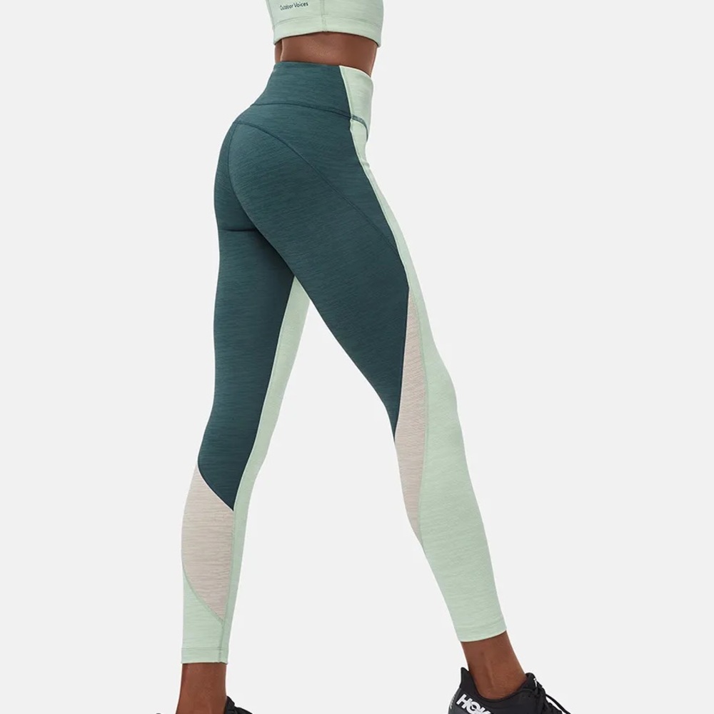 Outdoor Voices Flex Zoom 7/8 Legging in Eucalyptus/Evergreen/Atmosphere — XS